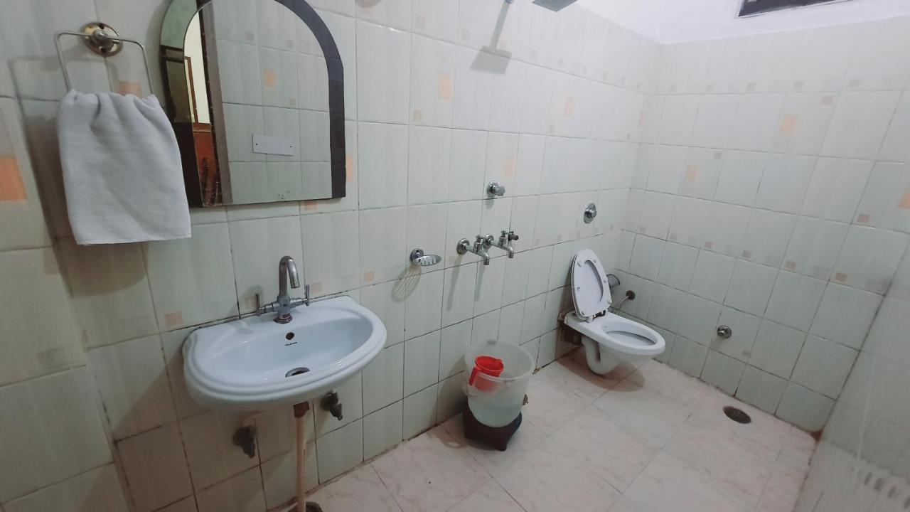 Hotel Holiday Inn Paradise Chandīgarh Exteriér fotografie