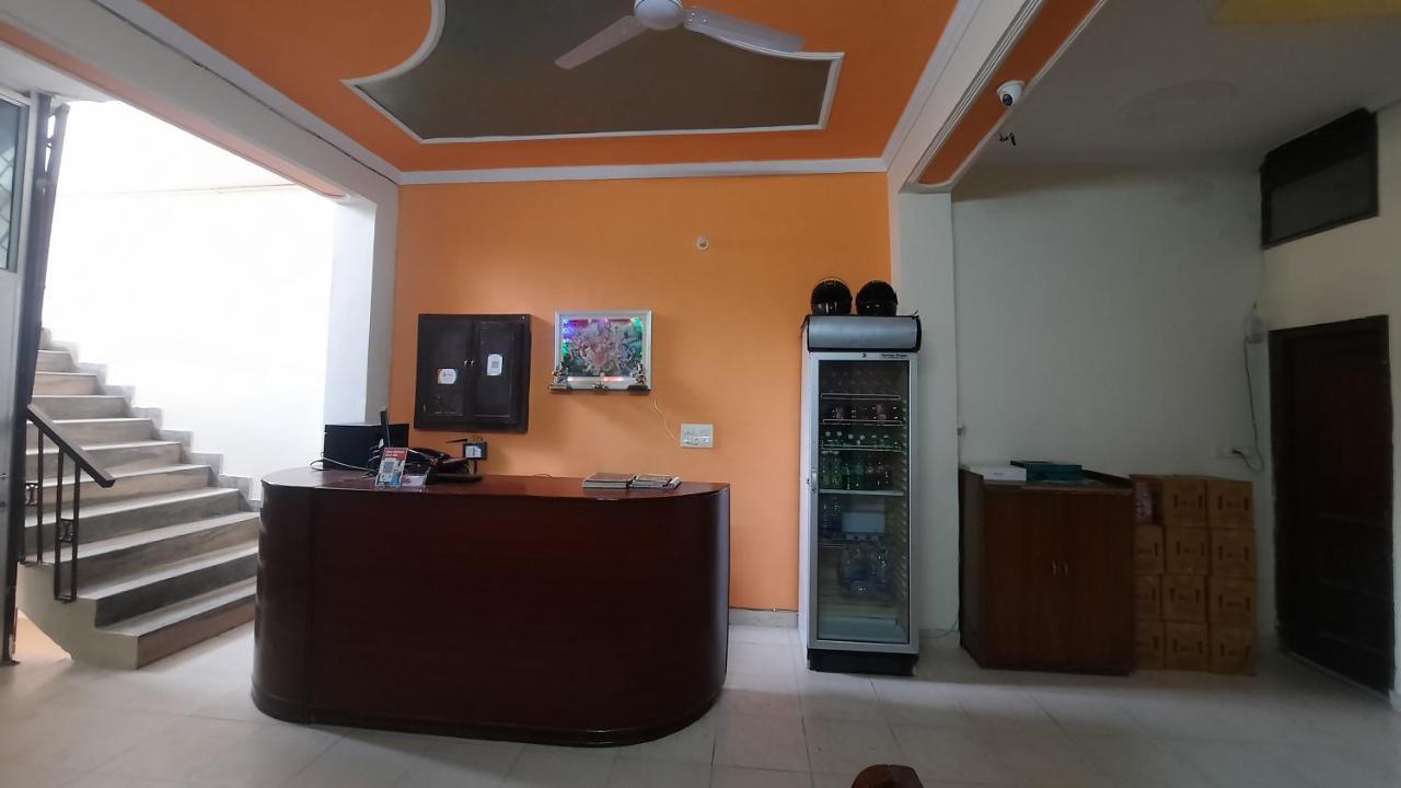 Hotel Holiday Inn Paradise Chandīgarh Exteriér fotografie