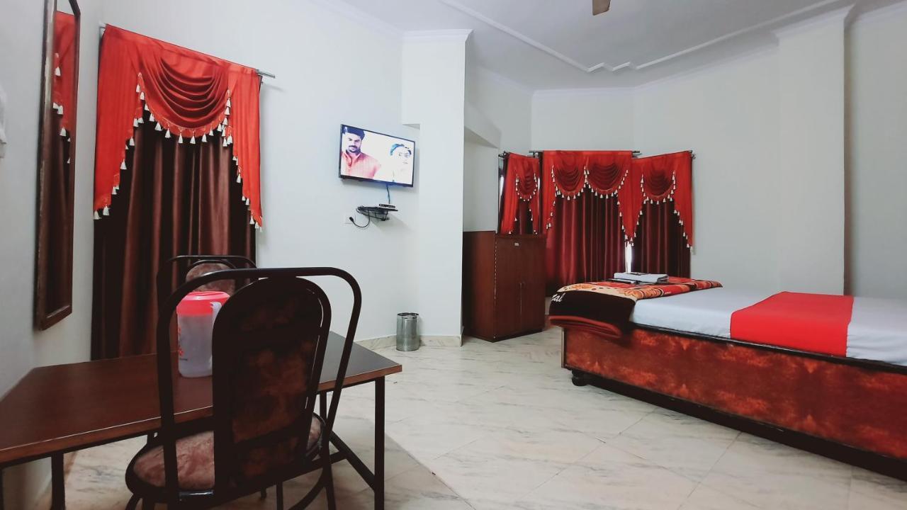 Hotel Holiday Inn Paradise Chandīgarh Exteriér fotografie
